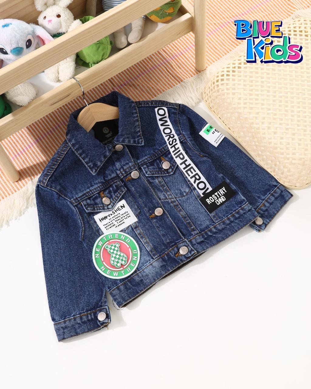 جاكيت بناتى